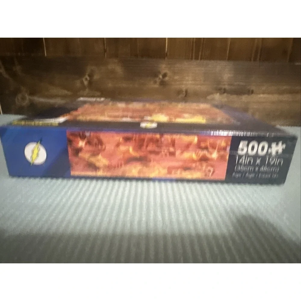 NEW SEALED DC‎ Comics The Flash Superhero AQUA 500 Piece Jigsaw Puzzle UNIQUE!